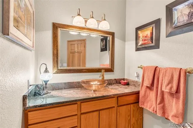 31 Black Fawn Lane Westcliffe, CO 81252