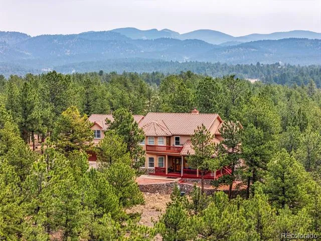 31 Black Fawn Lane Westcliffe, CO 81252