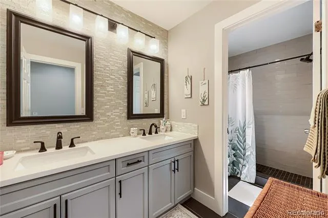 2420 Thistle Court Castle Rock, CO 80109