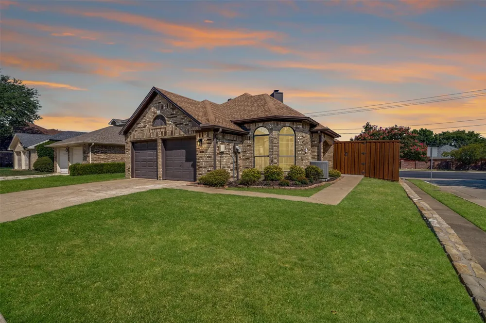 3801 Suffolk Lane Plano, TX 75023