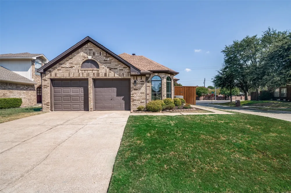 3801 Suffolk Lane Plano, TX 75023