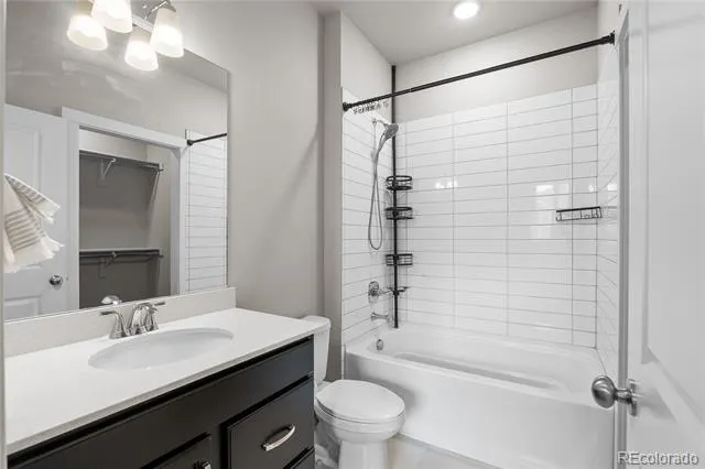 350 High Point Drive #C103 Longmont, CO 80504