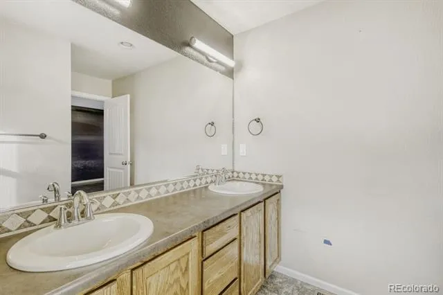 5079 Ridgewood Drive Johnstown, CO 80534