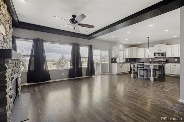 5079 Ridgewood Drive Johnstown, CO 80534