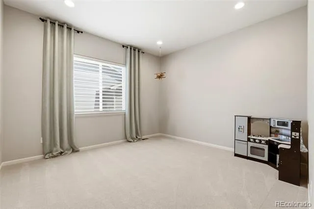 6883 Mentha Drive Castle Rock, CO 80108