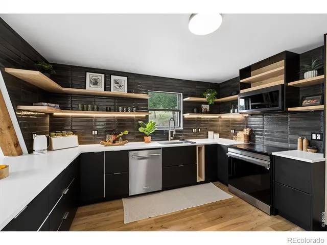 118 Crooked Spur Boulder, CO 80302