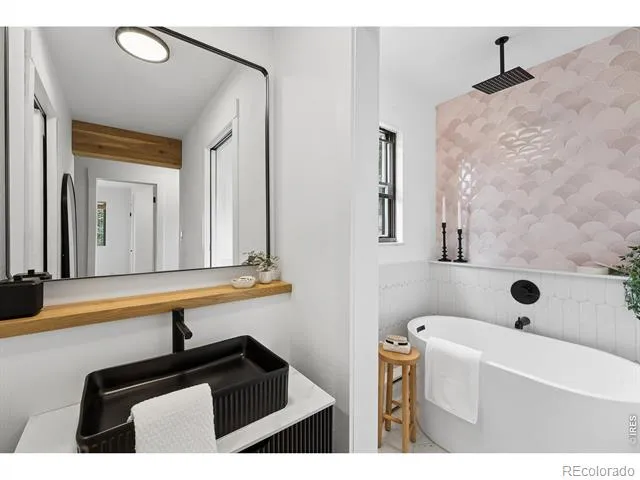 118 Crooked Spur Boulder, CO 80302
