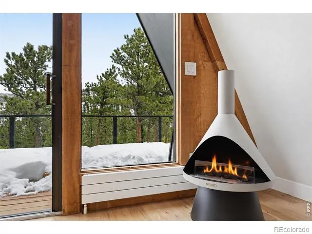 118 Crooked Spur Boulder, CO 80302