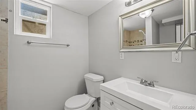10 El Sereno Drive Colorado Springs, CO 80906