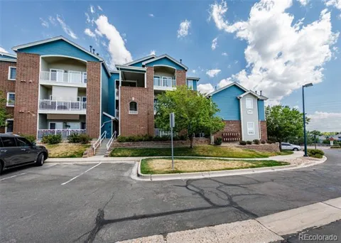 2682 S Cathay Way #301