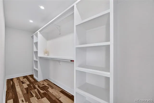 7561 S Ulster Place Centennial, CO 80112
