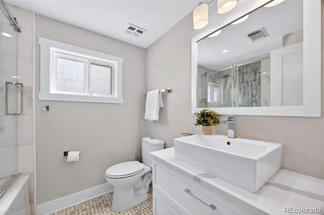 7561 S Ulster Place Centennial, CO 80112