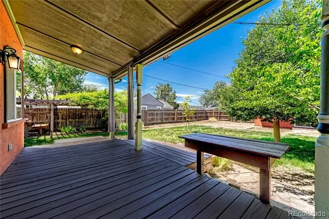 1557 Dallas Street Aurora, CO 80010