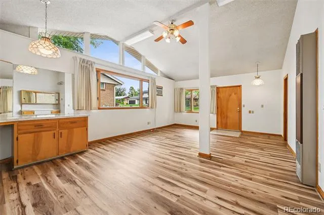 1373 S Cape Way Lakewood, CO 80232