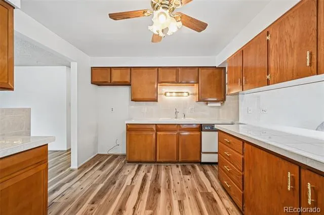 1373 S Cape Way Lakewood, CO 80232