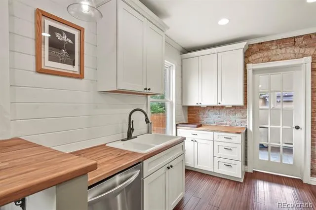 2952 Vine Street Denver, CO 80205