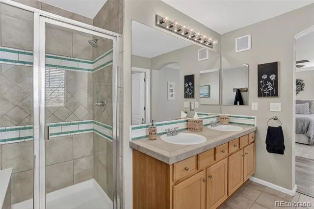 10471 Truckee Street #1B Commerce City, CO 80022