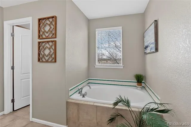 10471 Truckee Street #1B Commerce City, CO 80022
