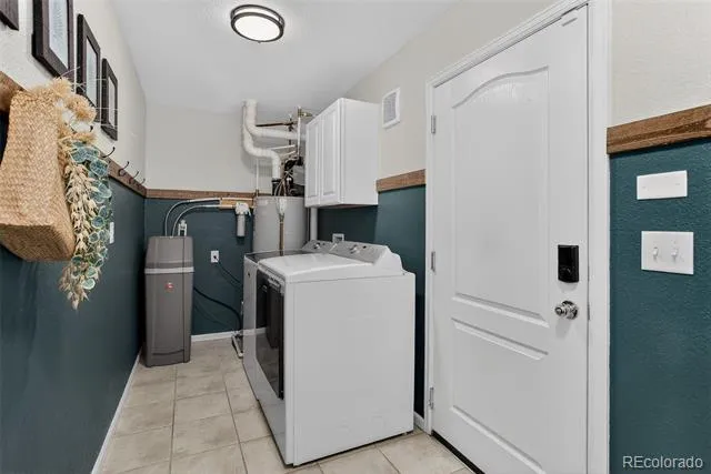 10471 Truckee Street #1B Commerce City, CO 80022