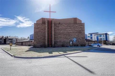 15600 E Alameda Parkway