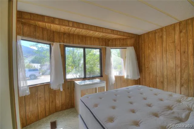 622 Walnut Street Salida, CO 81201