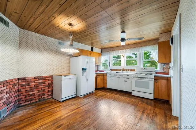 40 S Osceola Street Denver, CO 80219