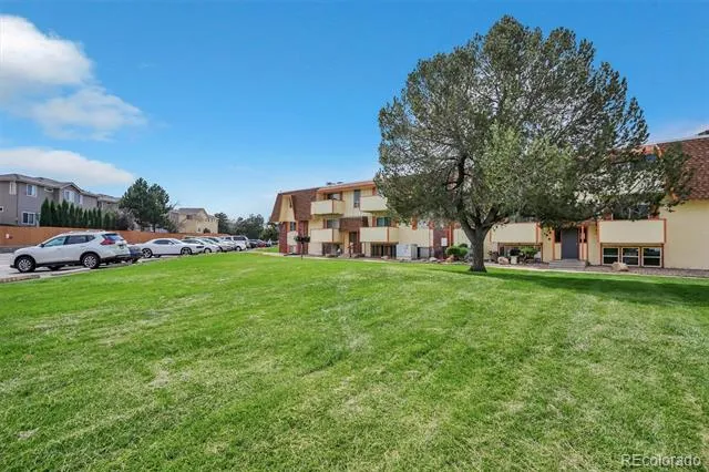10211 Ura Lane #4-201 Thornton, CO 80260