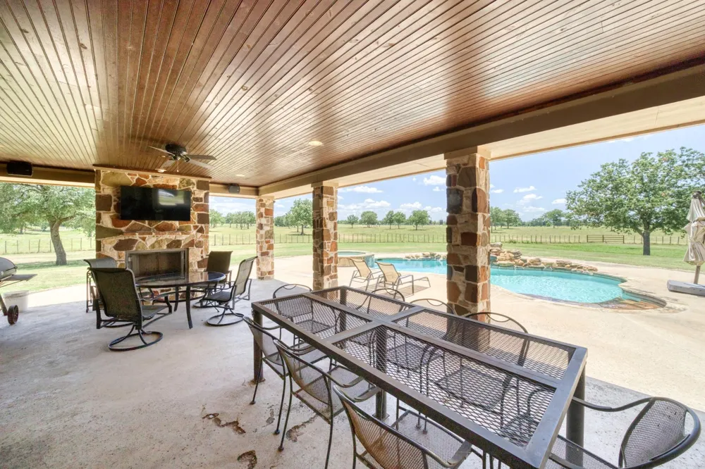 16316 County Road 436 Somerville, TX 77879