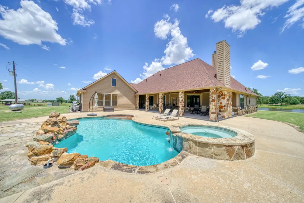 16316 County Road 436 Somerville, TX 77879