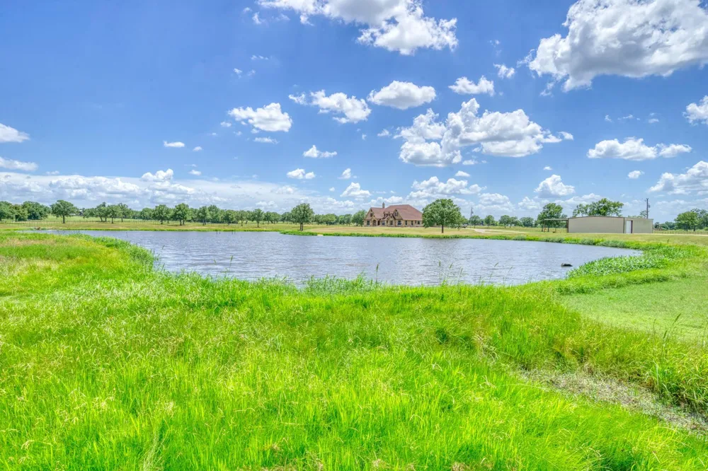16316 County Road 436 Somerville, TX 77879