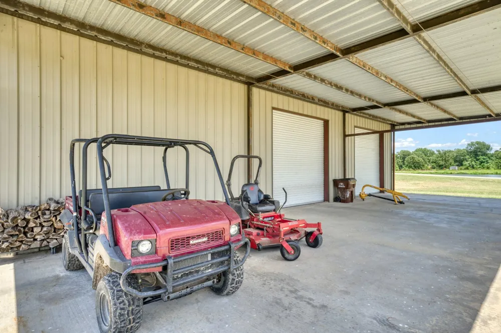 16316 County Road 436 Somerville, TX 77879
