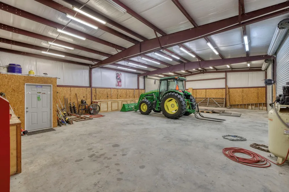 16316 County Road 436 Somerville, TX 77879