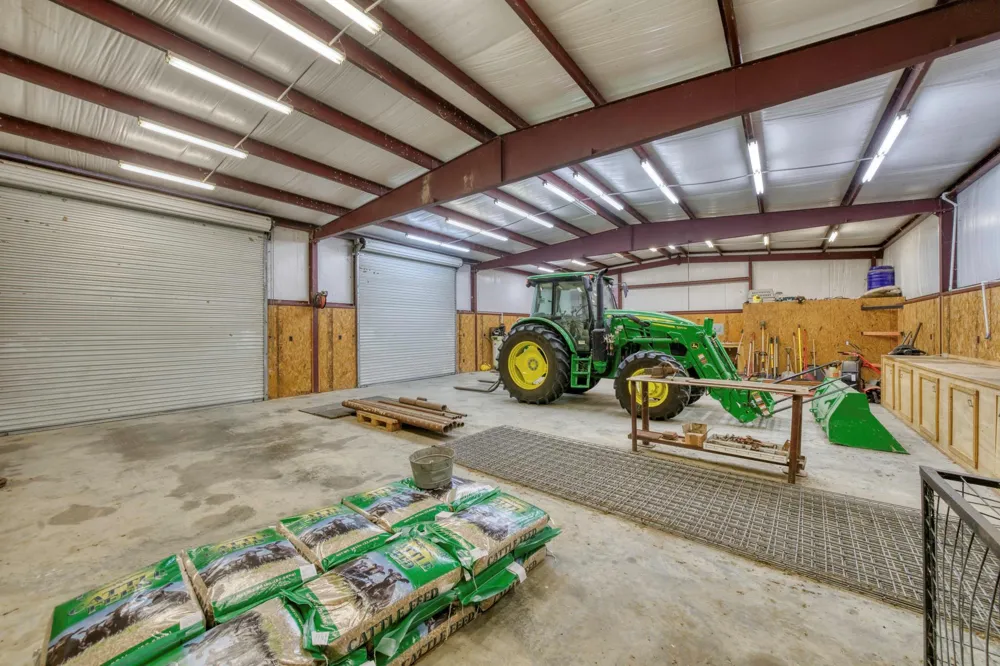 16316 County Road 436 Somerville, TX 77879