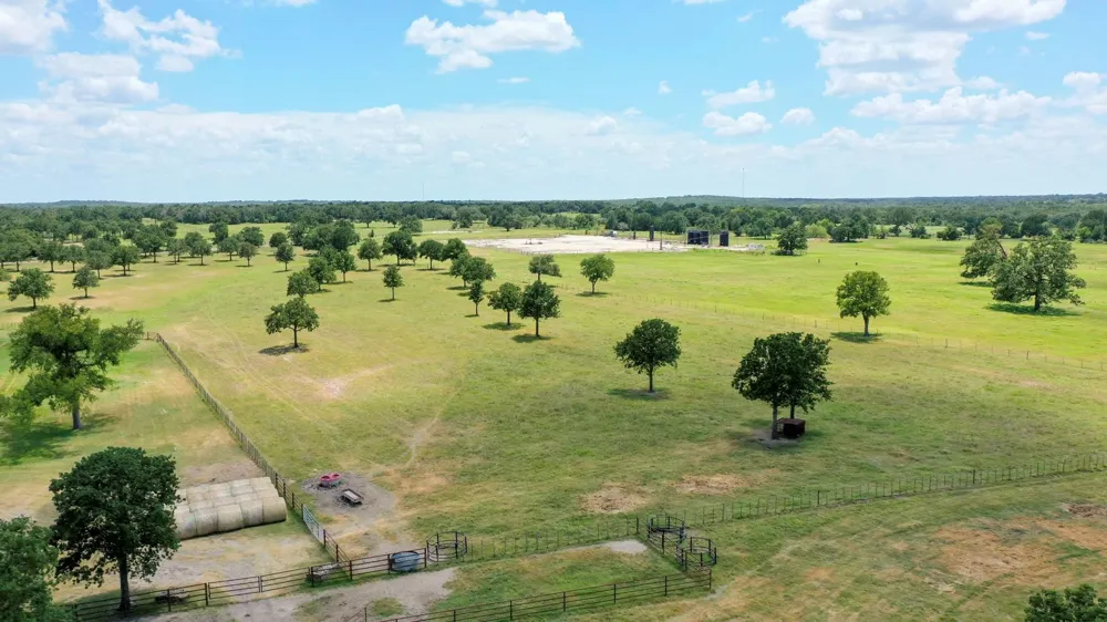 16316 County Road 436 Somerville, TX 77879