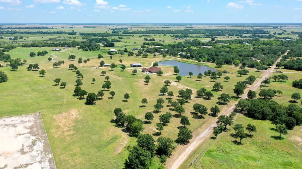16316 County Road 436 Somerville, TX 77879