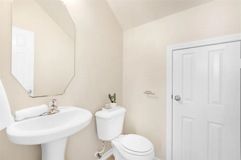 3412 Orchid Trace Lane Houston, TX 77047