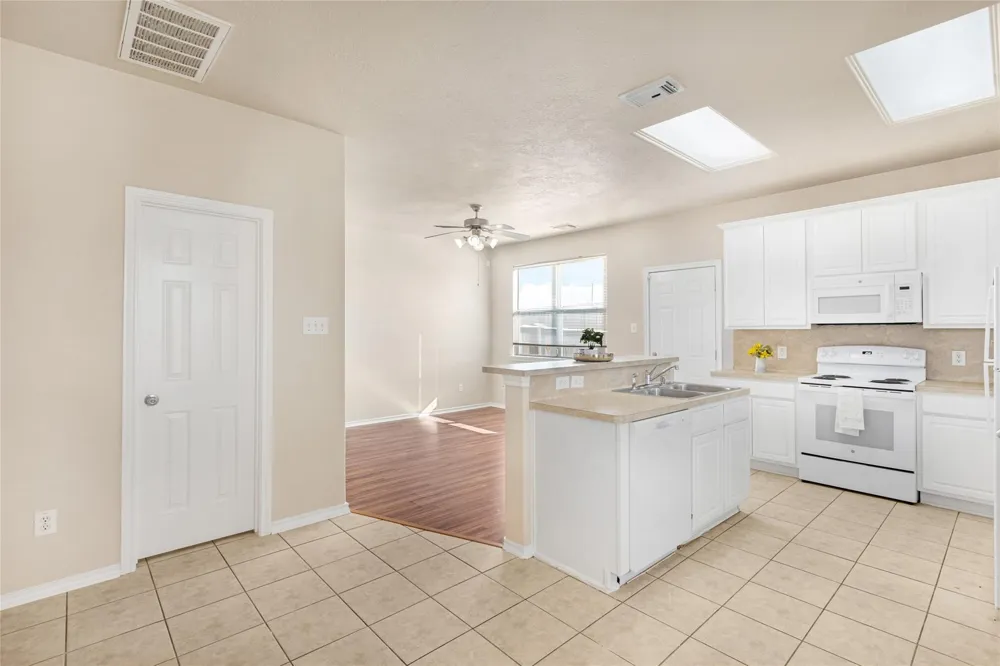3412 Orchid Trace Lane Houston, TX 77047