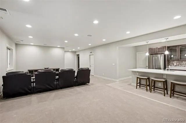 6421 Village Lane Centennial, CO 80111