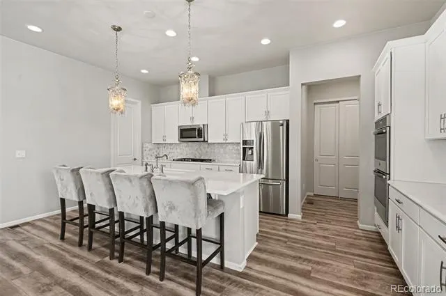 6421 Village Lane Centennial, CO 80111