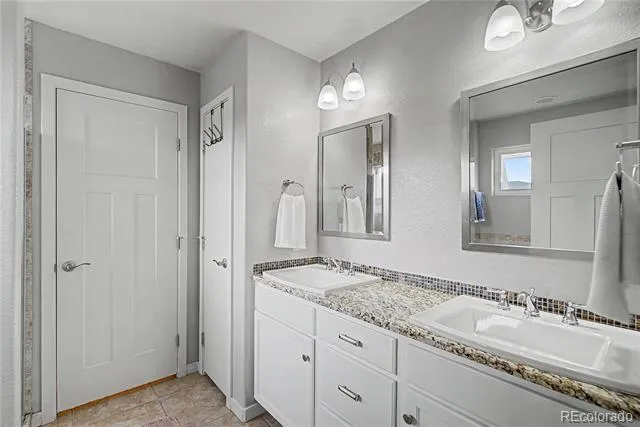 859 Circle Road Palmer Lake, CO 80133