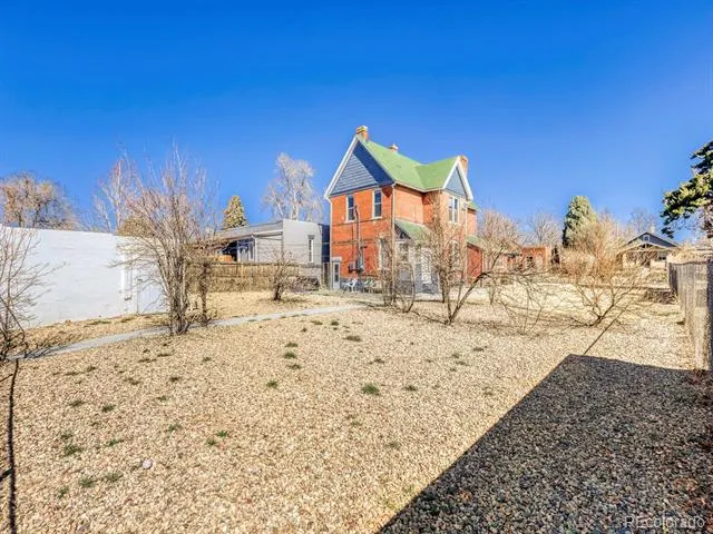 2949 Columbine Street Denver, CO 80205