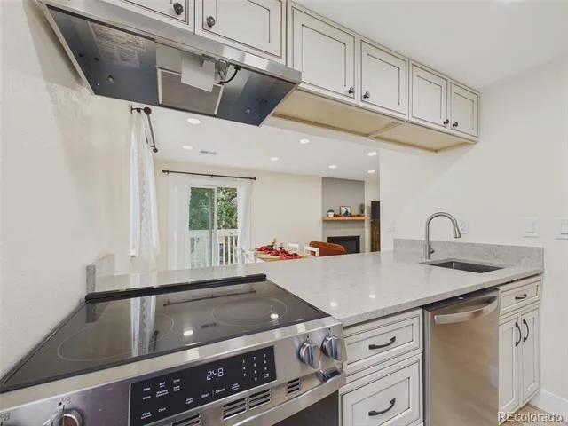 12514 E Cornell Avenue #203 Aurora, CO 80014