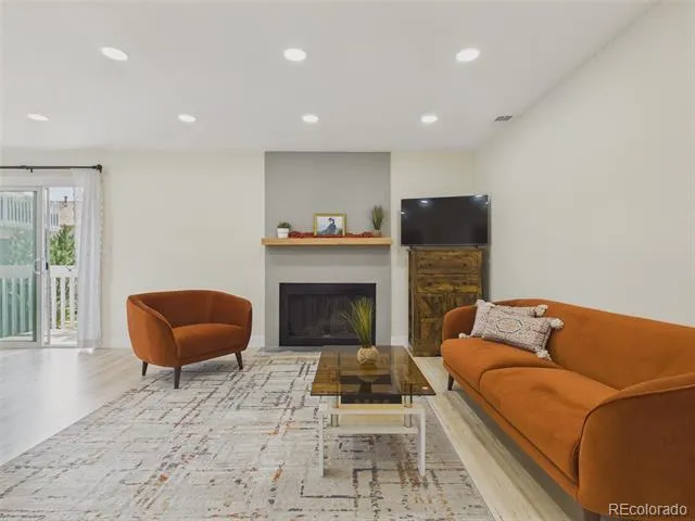 12514 E Cornell Avenue #203 Aurora, CO 80014