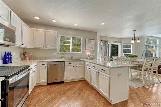 9832 Amber Rock Drive Parker, CO 80134