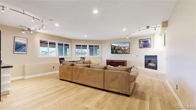6324 Willow Broom Trail Littleton, CO 80125