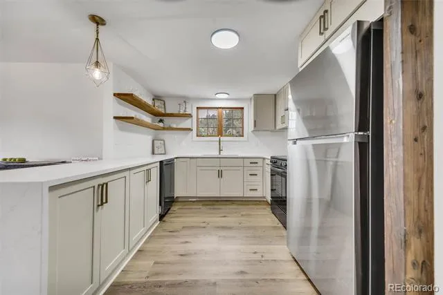 819 Hyland Drive Evergreen, CO 80439
