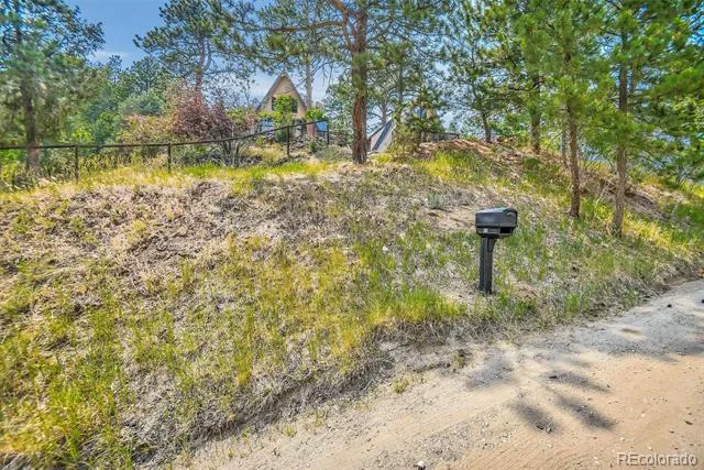 819 Hyland Drive Evergreen, CO 80439