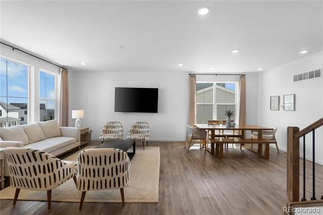 1147 E Hopkins Drive Elizabeth, CO 80107