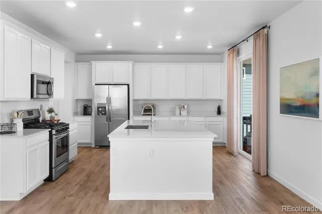 1147 E Hopkins Drive Elizabeth, CO 80107