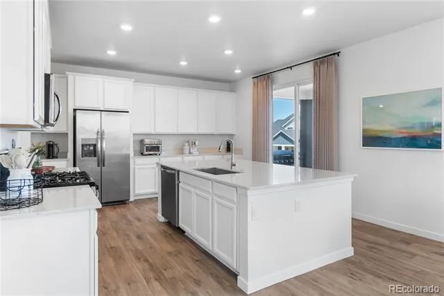 1147 E Hopkins Drive Elizabeth, CO 80107